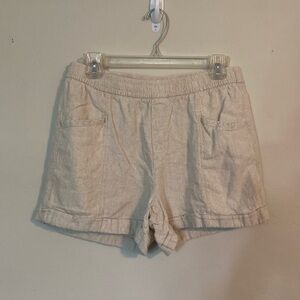 Linen shorts